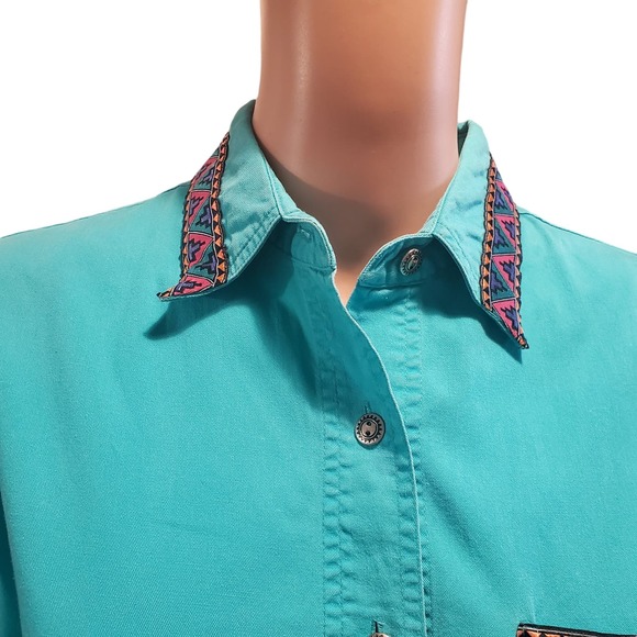 Vintage Nuovo Sz S Aztec Embellished Blue Cotton Cropped Button Up Shirt - Picture 3 of 13